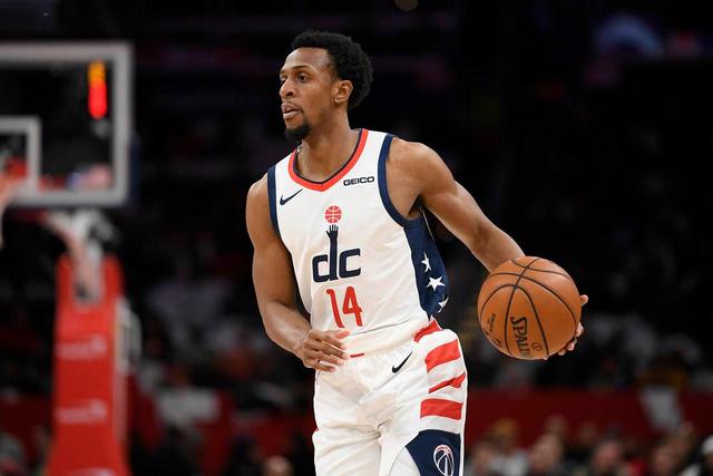 广厦官宣签下巴里-布朗 上赛季季后赛场均27分